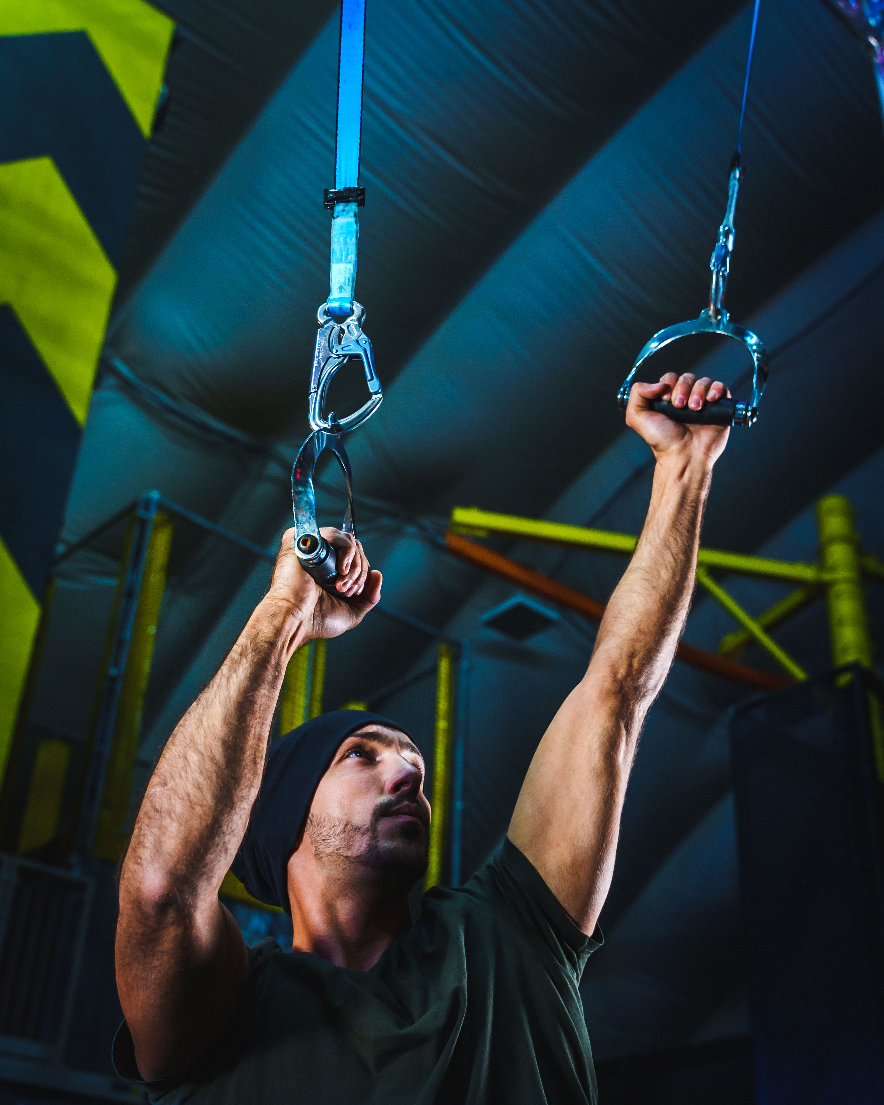Ausflug mit Kindern - Wienerwald - Jumpin Warrior - Action & Adrenalin in Österreich’s größtem Indoor Ninja Warrior