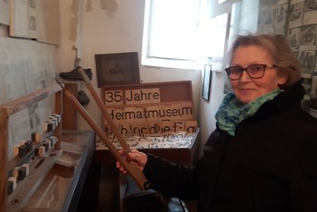 Ausflugsziel: Eine 'Alte Schuleinrichtung im Heimatmuseum - Liechtenstein-Schloss Wilfersdorf