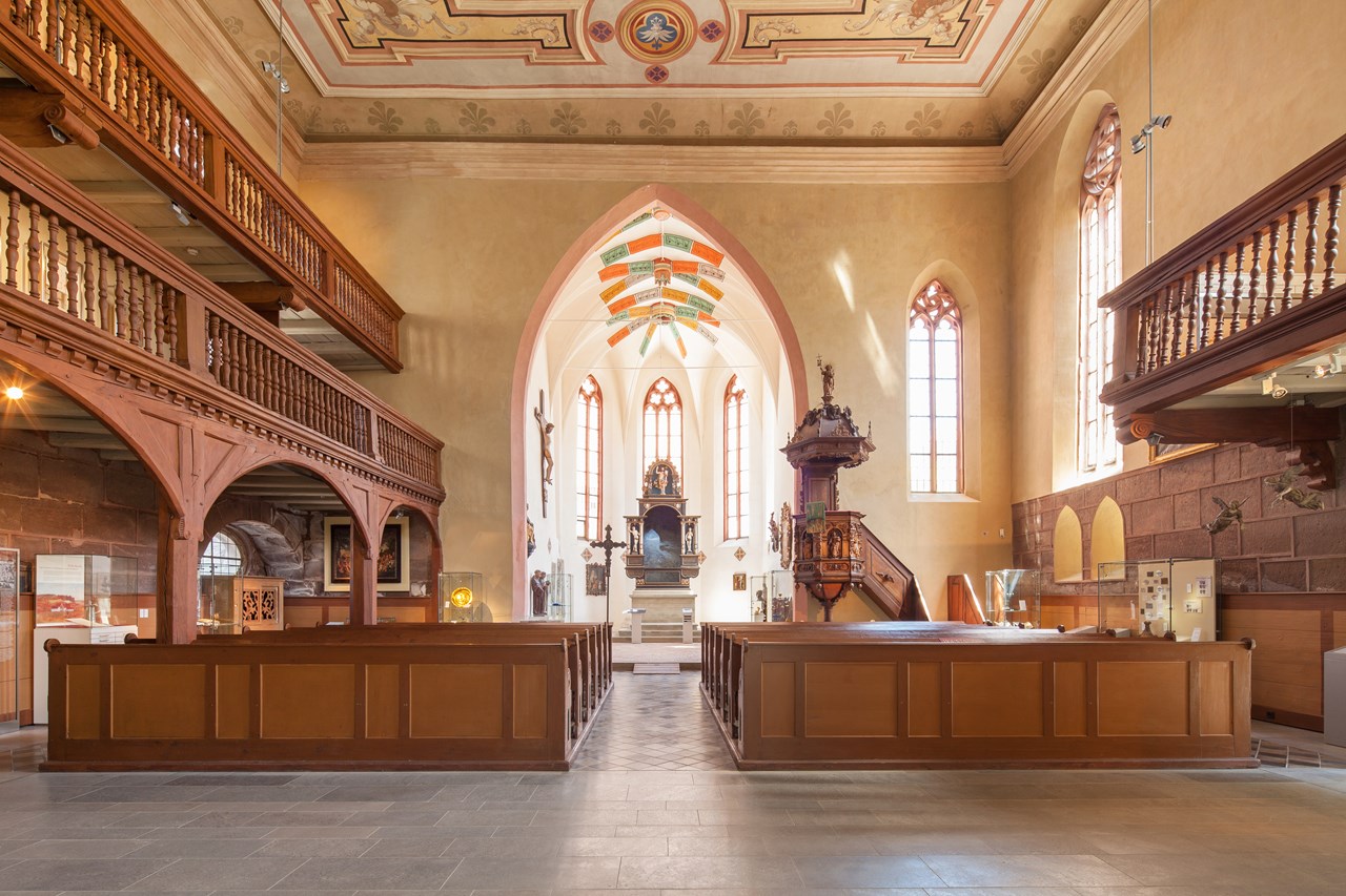 Museum Kirche in Franken im Fränkischen Freilandmuseum Highlights beim Ausflugsziel Erfahrung des Kirchenraums