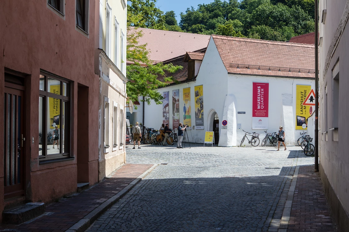Ausflugsziel: Eingang LANDSHUTmuseum - LANDSHUTmuseum