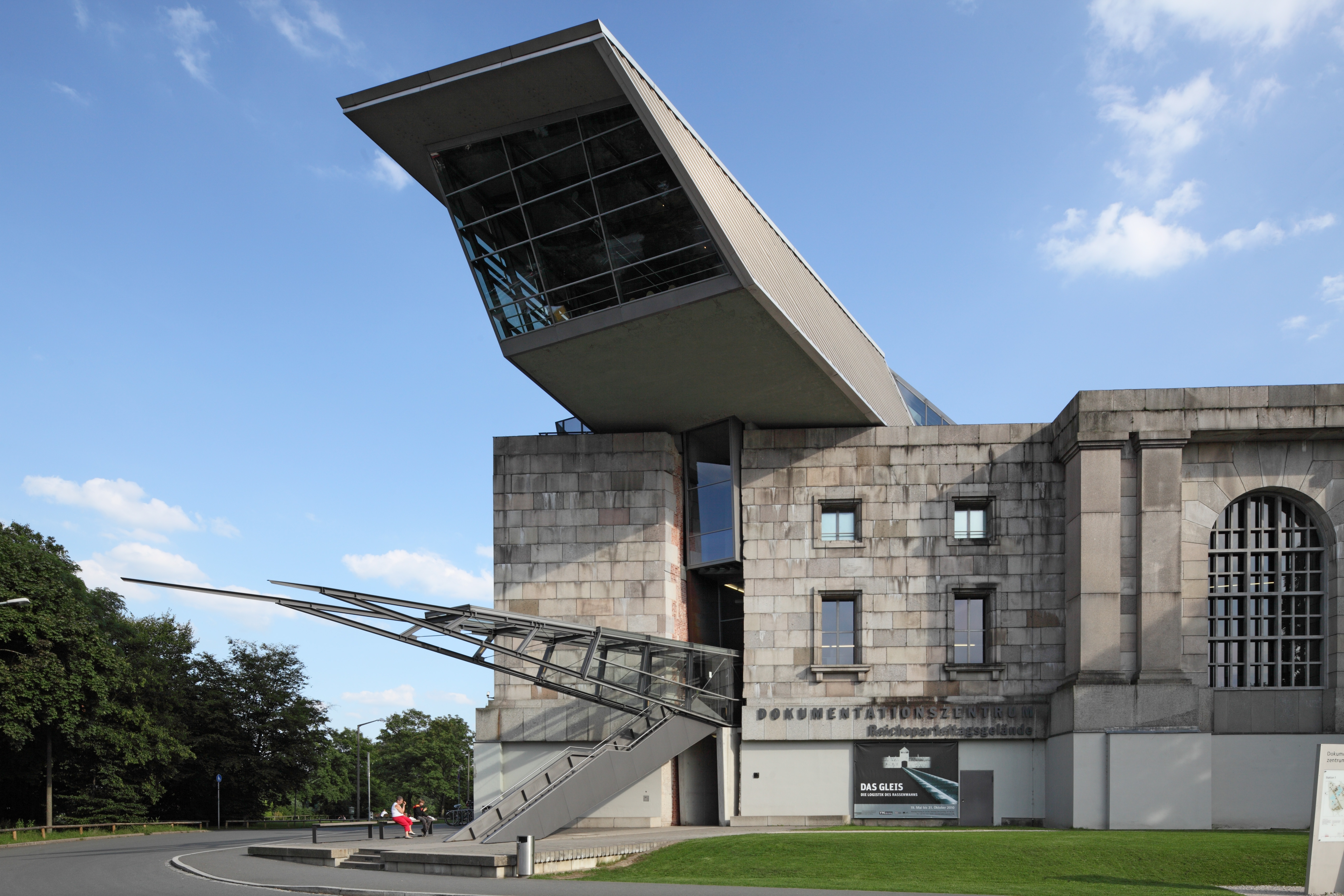 Viaggio con bambini - PLZ 96155 (Deutschland) - Dokumentationszentrum Reichsparteitagsgelände