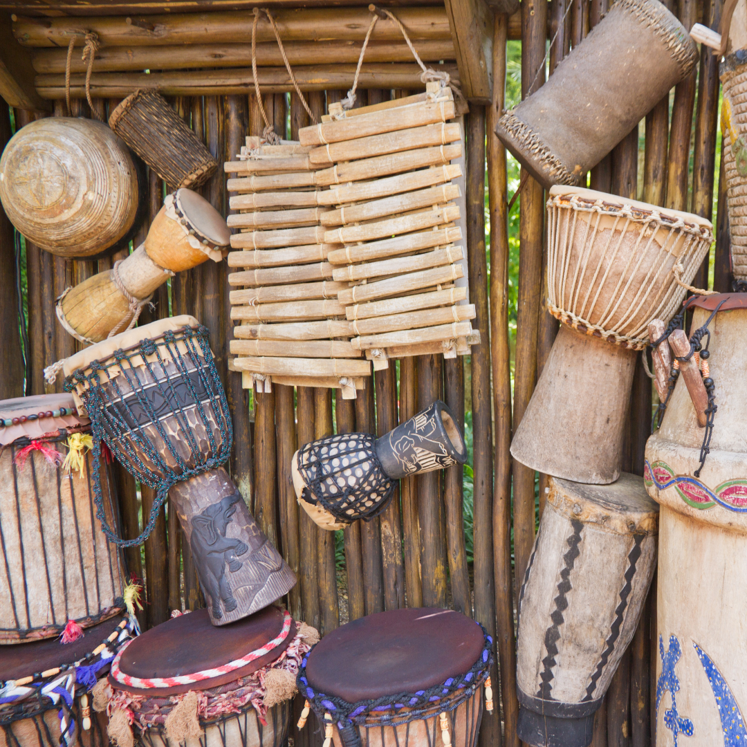 Ausflug mit Kindern - Ostbayern - Symbolbild für Ausflugsziel Afrikamuseum. Keine korrekte oder ähnlich Darstellung! - Afrikamuseum