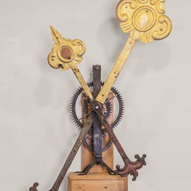 Ausflugsziel: Zeigerpaar Xaver Liebherr (1771) - Schwäbisches Turmuhrenmuseum