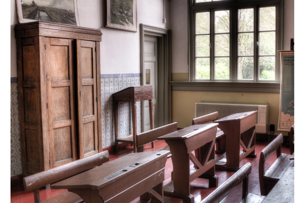 Ausflugsziel: Symbolbild für Ausflugsziel Erstes Bayerisches Schulmuseum. Keine korrekte oder ähnlich Darstellung! - Erstes Bayerisches Schulmuseum