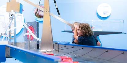 Voyage avec des enfants - PLZ 5425 (Österreich) - Haus der Natur - Museum für Natur und Technik