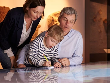 Ausflugsziel: Symbolbild für Ausflugsziel Riesengebirgsmuseum im Martinsheim. Keine korrekte oder ähnliche Darstellung! - Riesengebirgsmuseum im Martinsheim