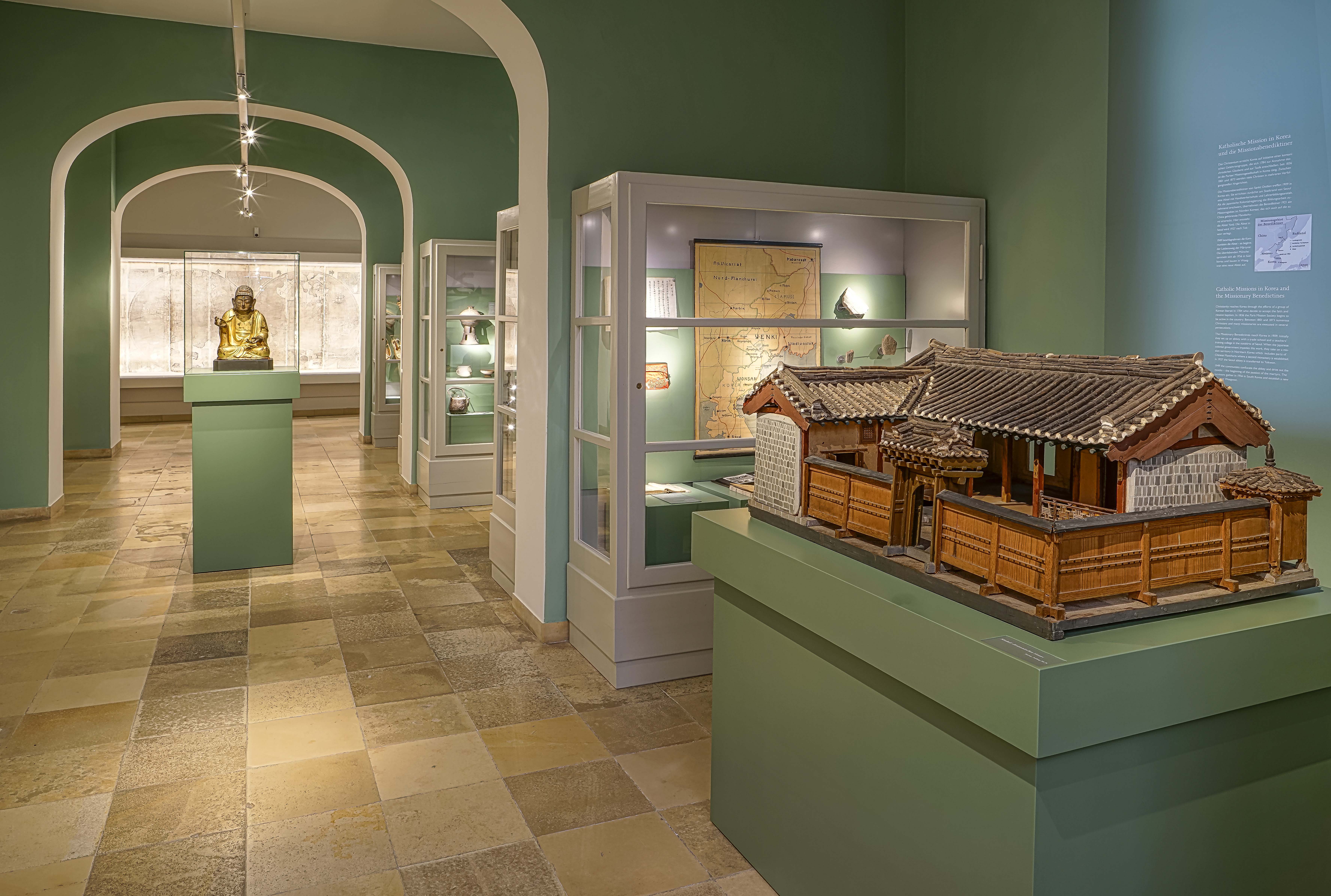 Trip with children - Alter der Kinder: 2 bis 4 Jahre - Germering - Missionsmuseum der Erzabtei St. Ottilien