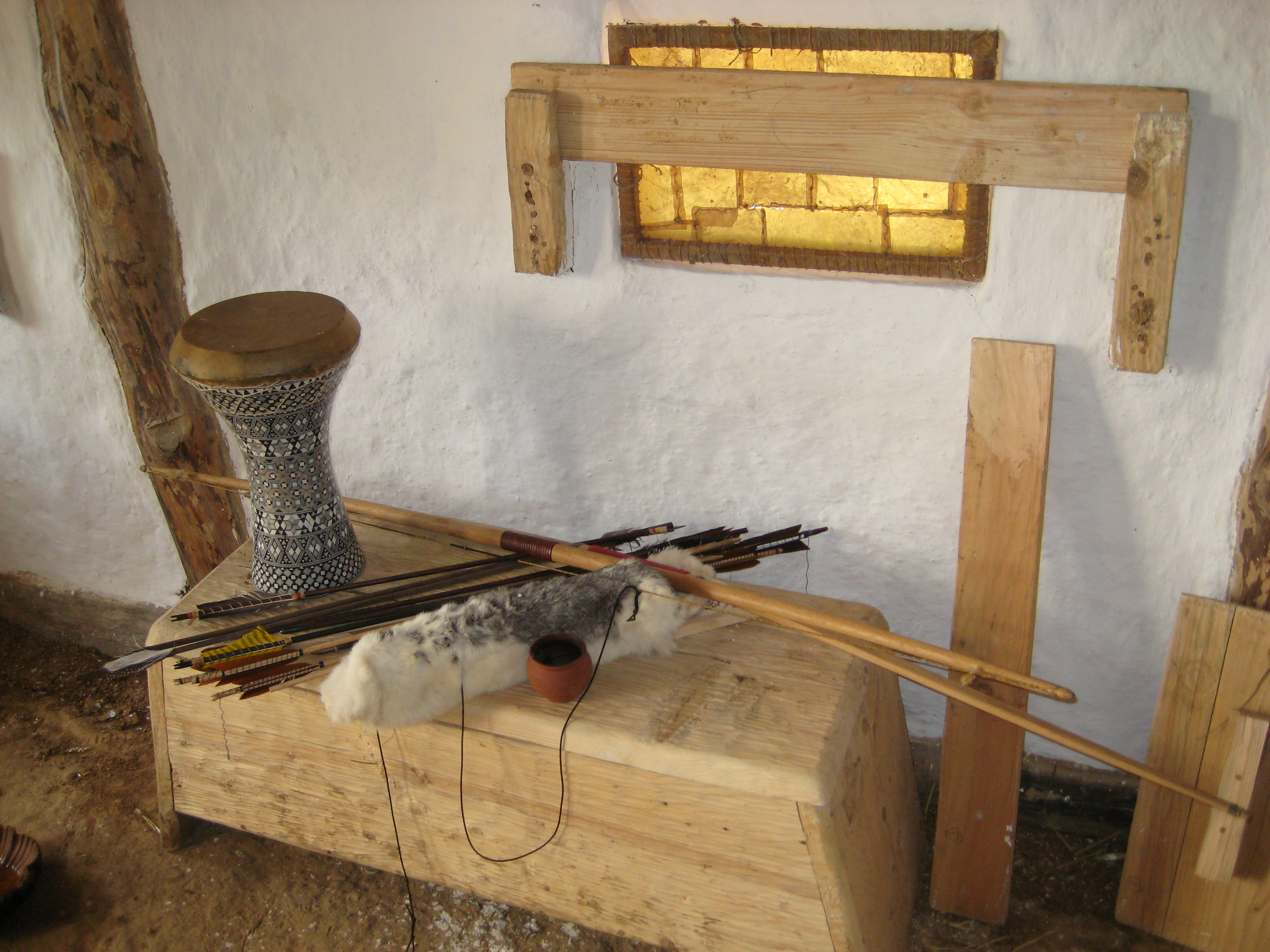 Ausflugsziel: Vorgeschichtliches Erlebnisdorf ALCMONA