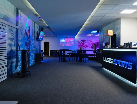 Ausflugsziel: funXperience Langenhagen | LaserSports & Mission: Room Escape