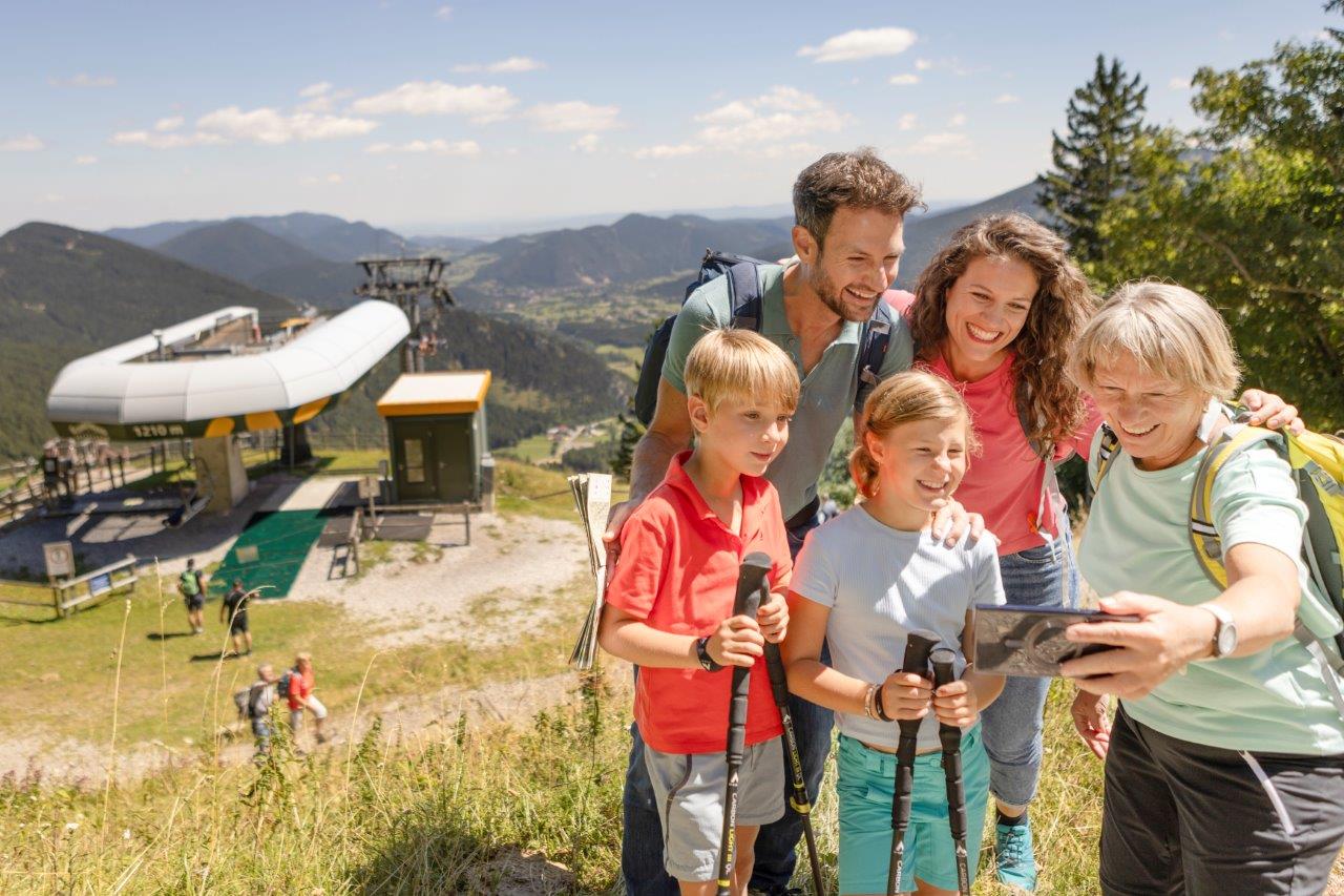 Ausflug mit Kindern - Baden (Baden) - Schneeberg Sesselbahn