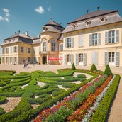 Ausflugsziel - Schloss Niederweiden
