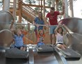 Ausflugsziel: Rutschen Spaß im Abenteuergarten für die ganze Familie
© Paul Plutsch - Kittenberger Erlebnisgärten