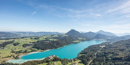 Ausflug mit Kindern - Landschaft: Seen - Österreich - Der Fuschlsee von oben aus gesehen. - Fuschlseeregion