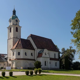 Urlaub: Sattledt Pfarrkirche - Region Wels