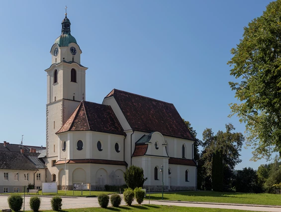 Urlaub: Sattledt Pfarrkirche - Region Wels