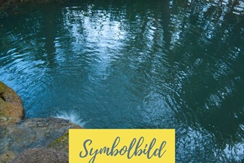 Ausflugsziel: Symbolbild für Ausflugsziel Naturschwimmbad Türnitz. Keine korrekte oder ähnlich Darstellung! - Naturschwimmbad Türnitz