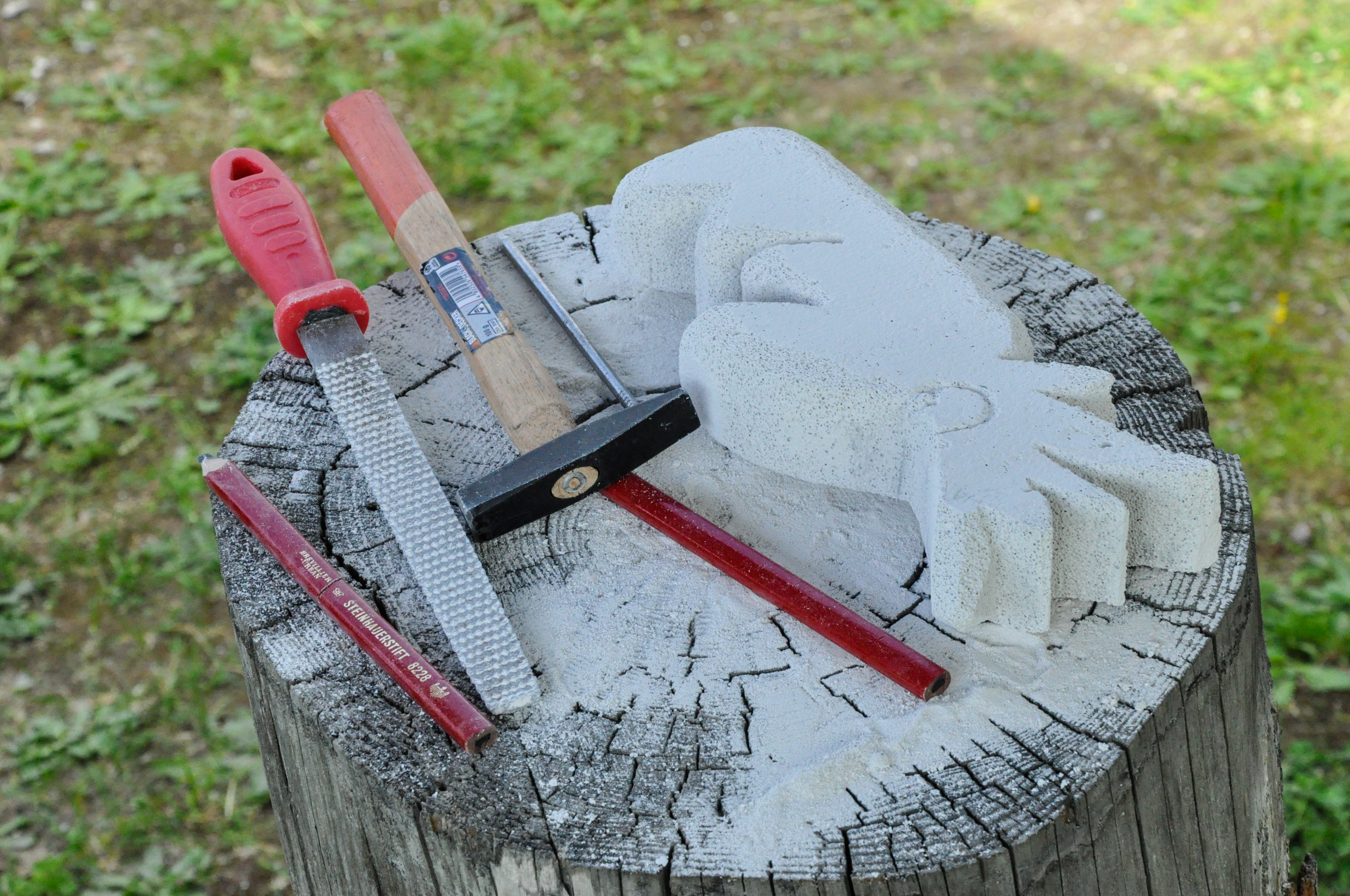 Reis met kinderen - Waldhausen - Bildhauerworkshop „Ytong I“