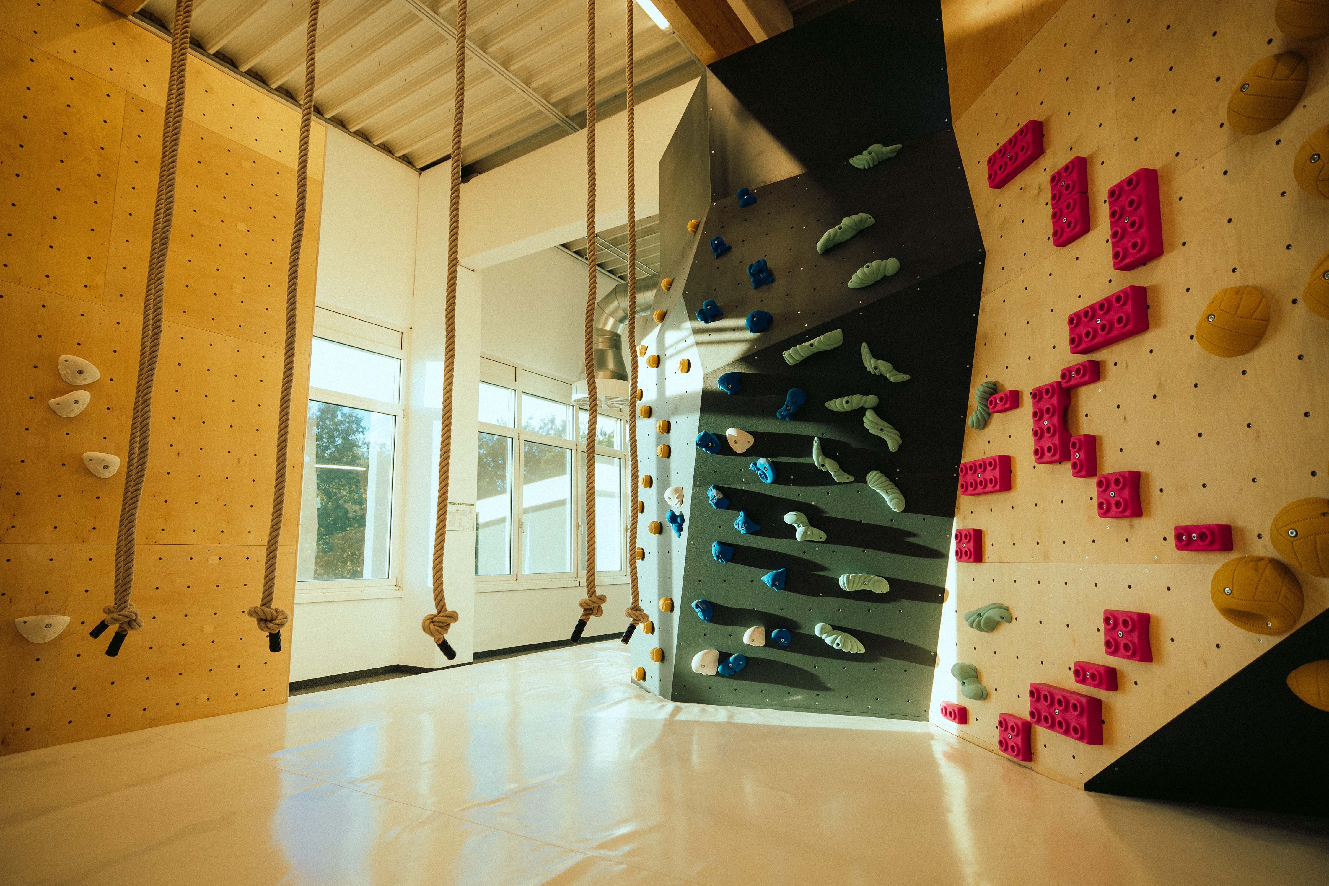 Ausflug mit Kindern - Alter der Kinder: 2 bis 4 Jahre - Gevelsberg - ELEMENT Boulders Essen