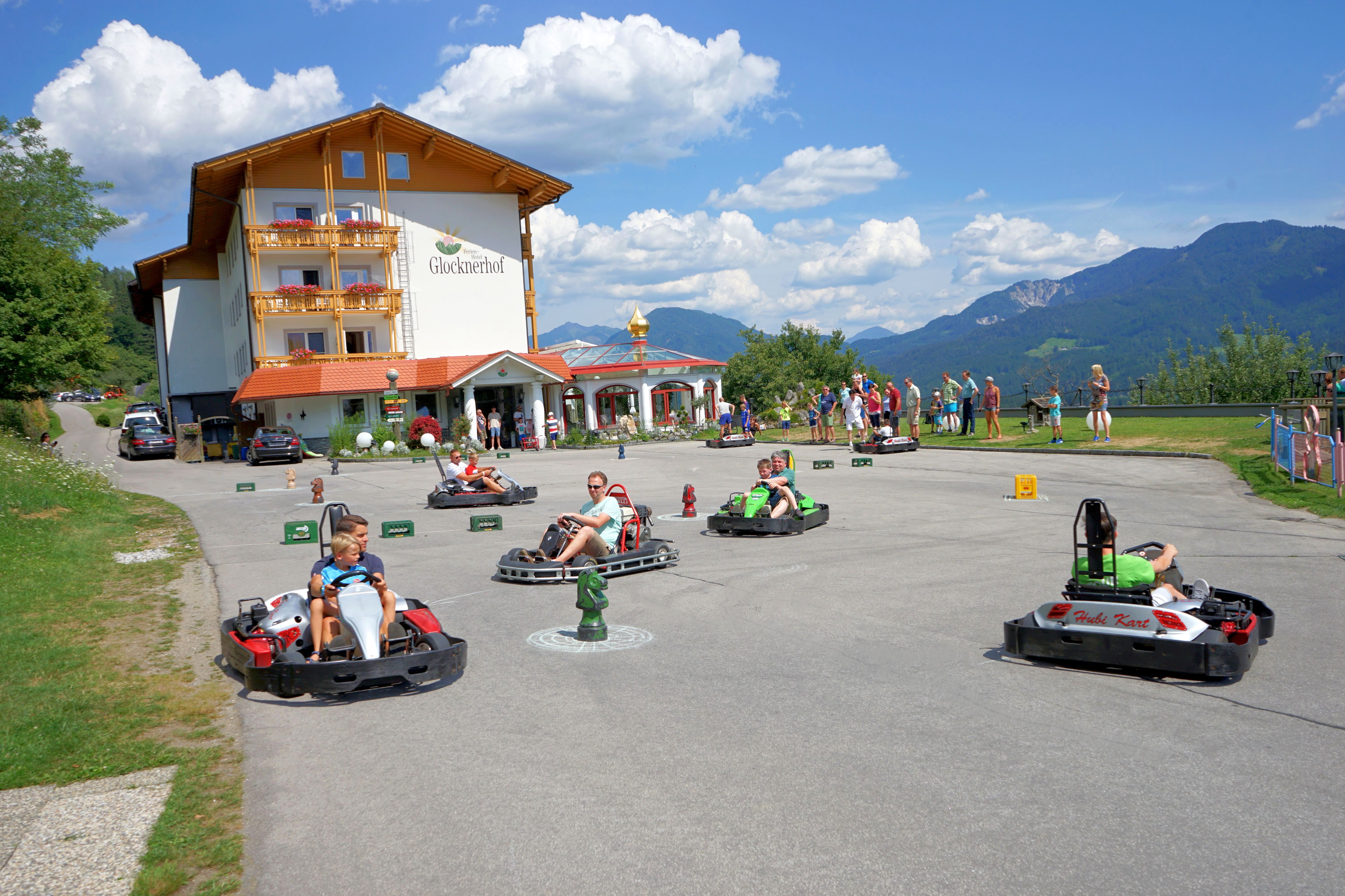Trip with children - Veranstaltung: Sonstiges - Gokart fahren im Glocknerhof