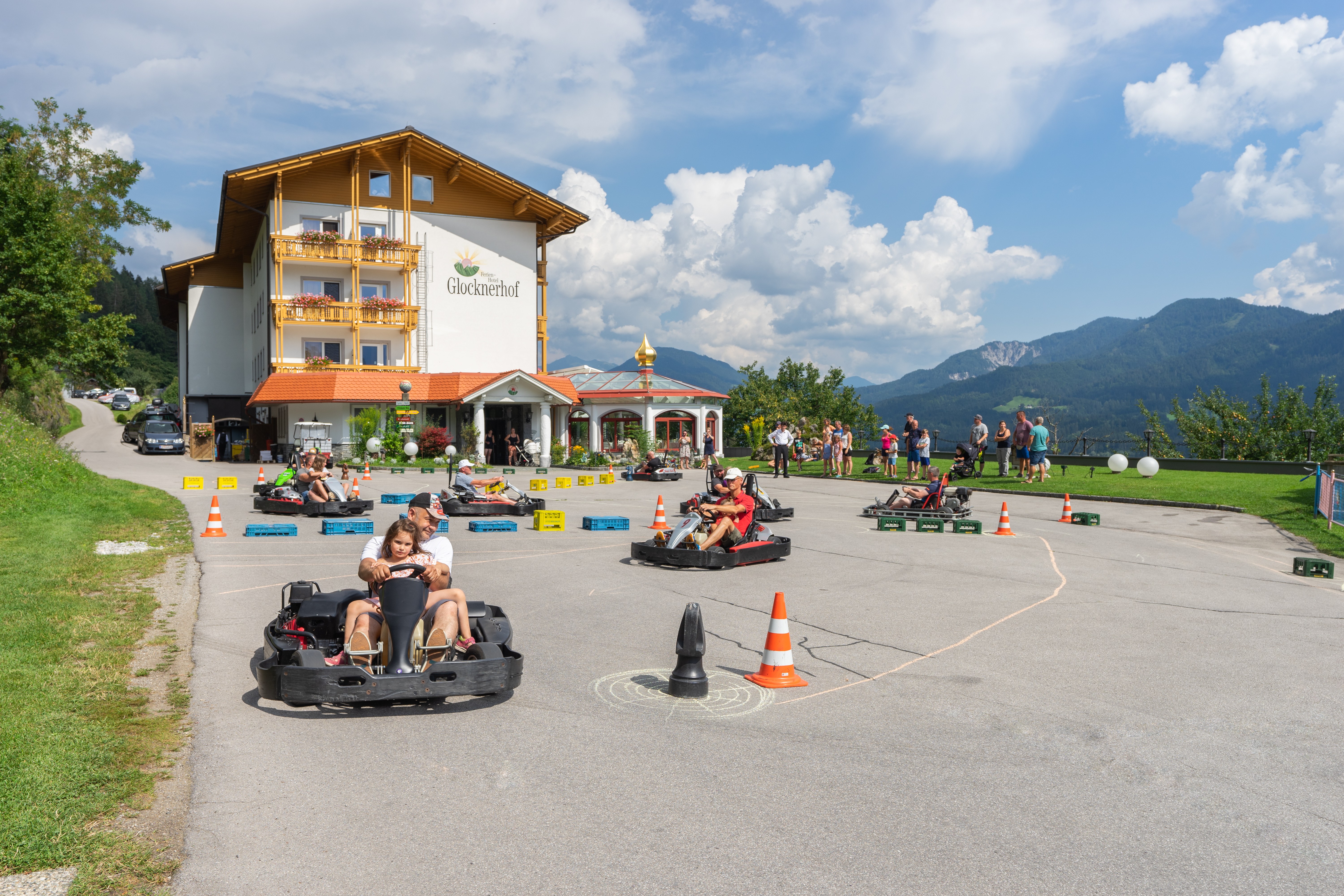 Ausflugsziel: Gokart fahren im Glocknerhof