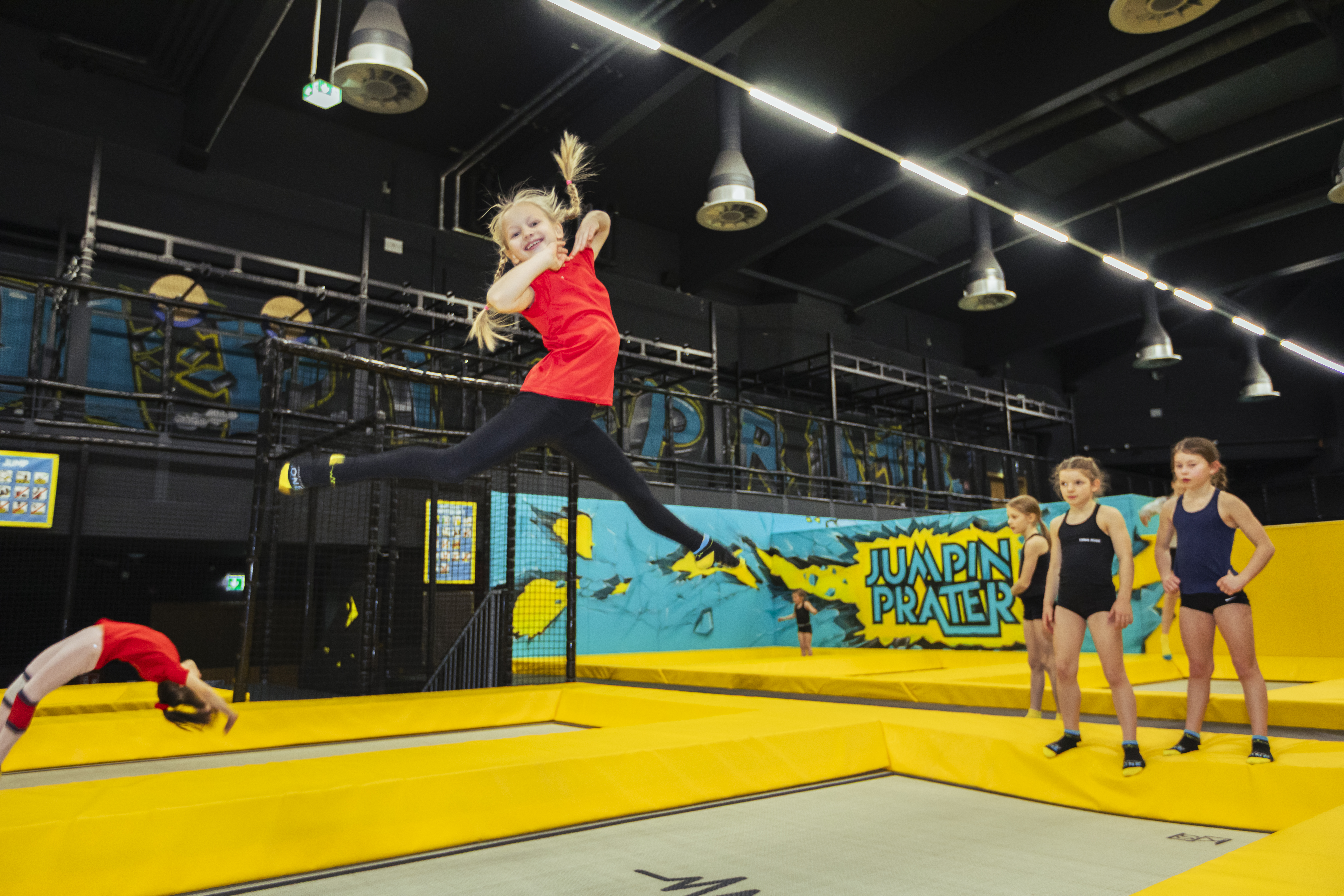 Reis met kinderen - Mödling - Jumpin Prater