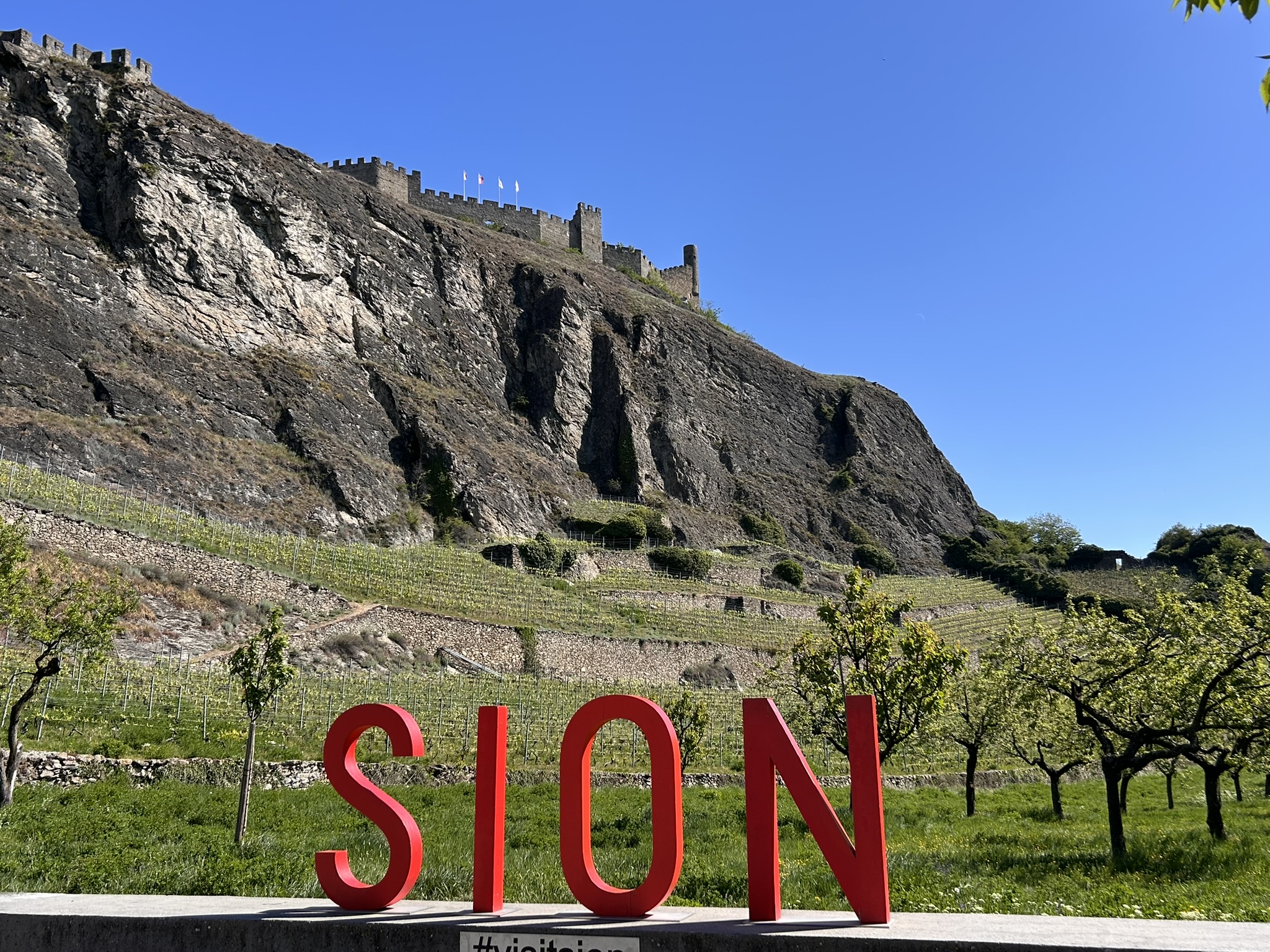 Ausflug mit Kindern - Witterung: Schönwetter - Schweiz - Detektiv-Trail Sion