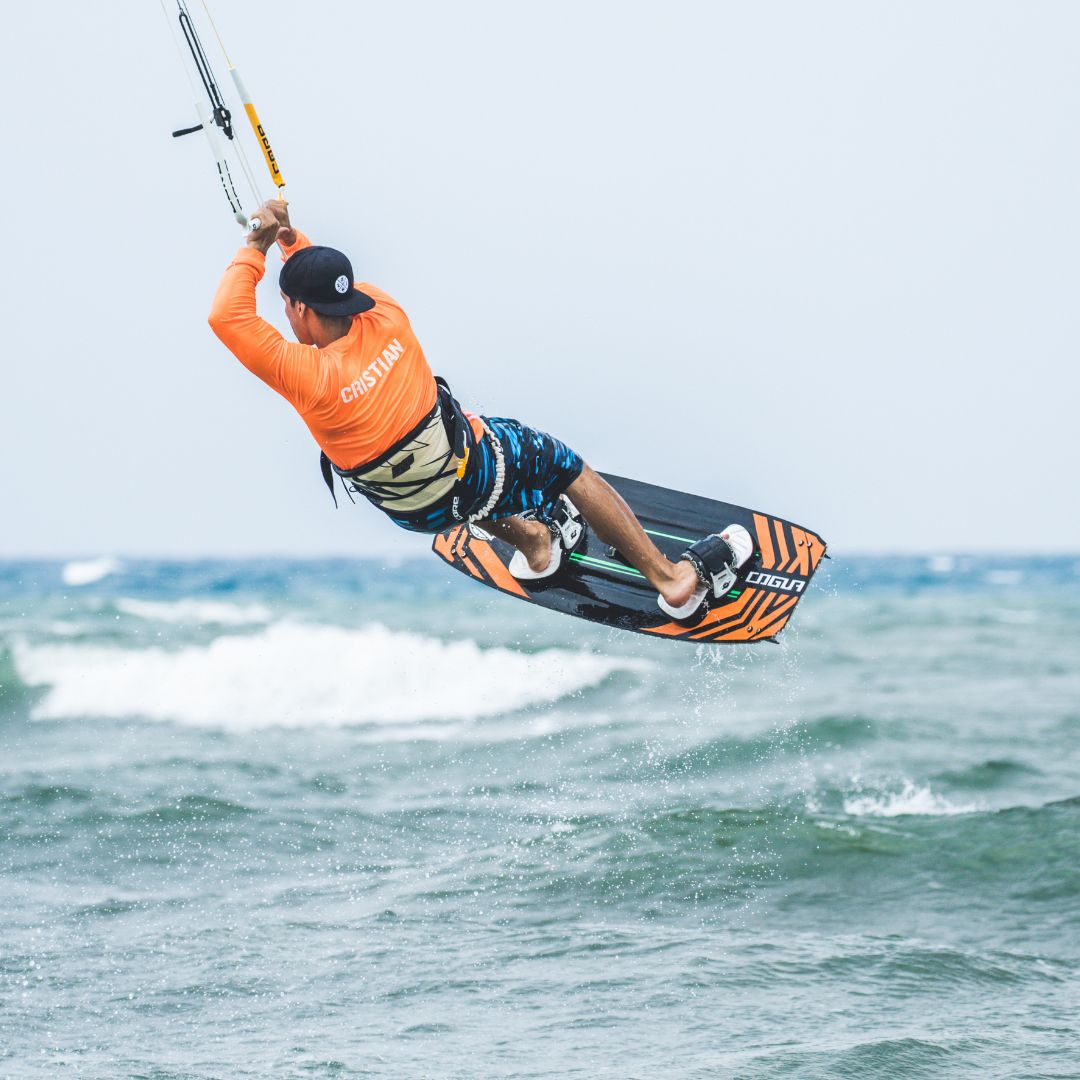 Viaggio con bambini - Unterkirnach - Symbolbild für Ausflugsziel Kiteschule Skywalker, Feldberg. Keine korrekte oder ähnlich Darstellung! - Kiteschule Skywalker, Feldberg