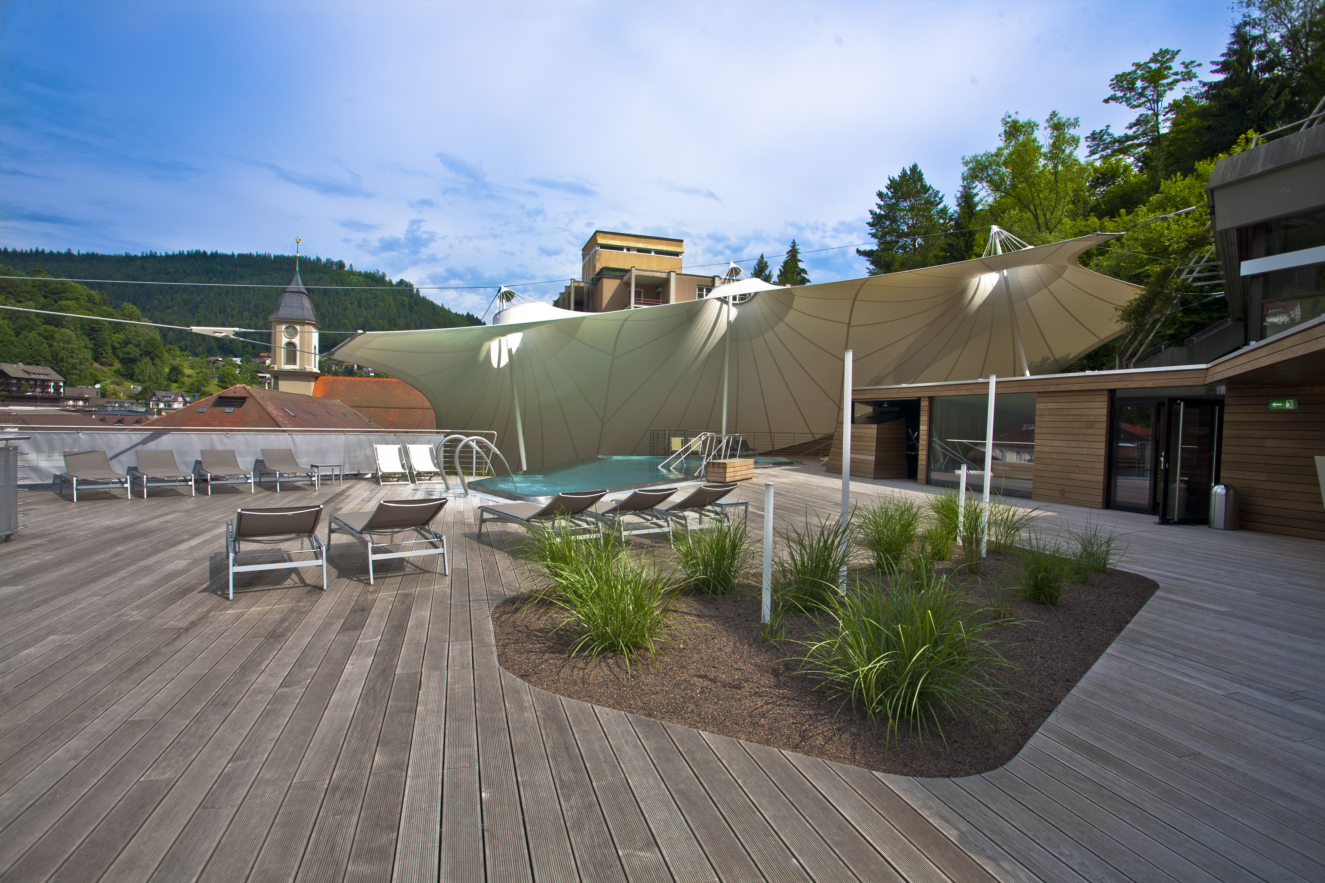 Ausflugsziel: Panorama-Sonnendeck - Palais Thermal - Bad Wildbad