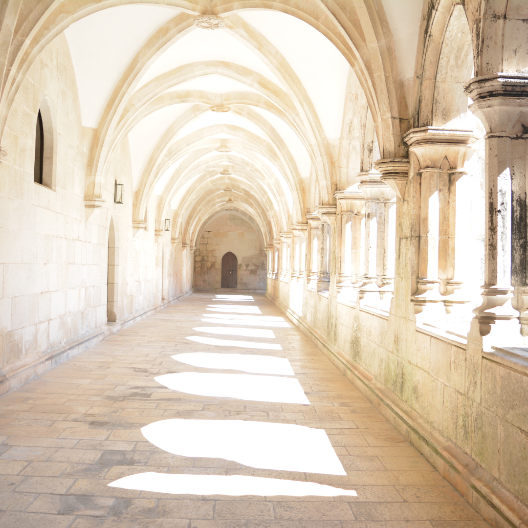 Reis met kinderen - Alter der Kinder: Jugendliche - Baden-Württemberg - Symbolbild für Ausflugsziel Klostermuseum. Keine korrekte oder ähnliche Darstellung! - Klostermuseum