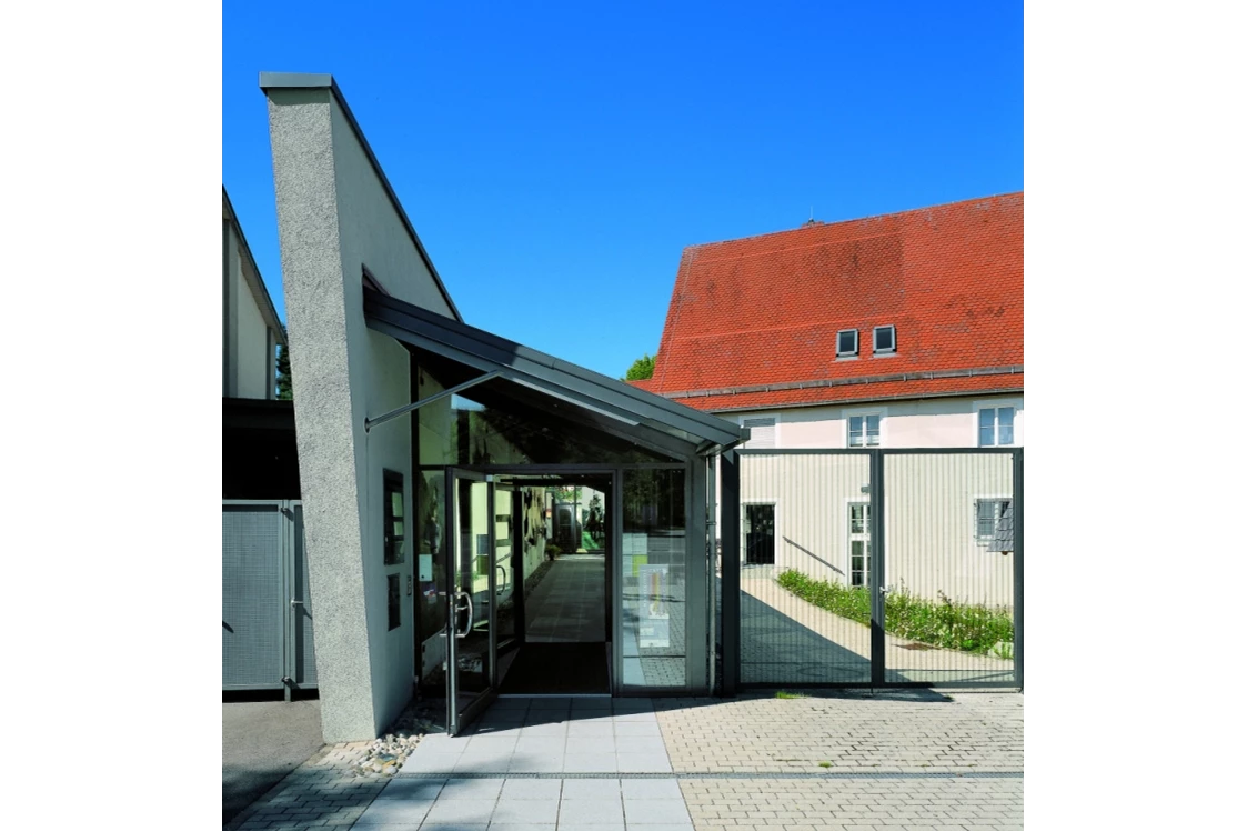 Ausflugsziel: Das 2001 eröffnete Alamannenmuseum ist im Gebäude der mittelalterlichen Nikolauspflege untergebracht. - Alamannenmuseum Ellwangen