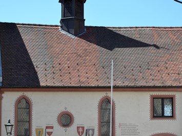 Historische Altstadt Waldshut  Highlights beim Ausflugsziel Heiliggeist-Kapelle