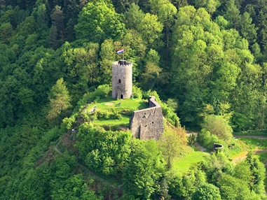 Ausflugsziel: Burg Husen