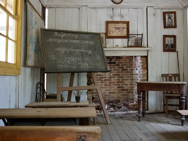 Ausflugsziel: Symbolbild für Ausflugsziel Schulmuseum "Alte Schulstube". Keine korrekte oder ähnlich Darstellung! - Schulmuseum "Alte Schulstube"