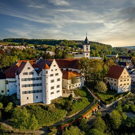 Ausflugsziel: Schloss Aulendorf mit Blick auf den Burgteil - Schloss Aulendorf