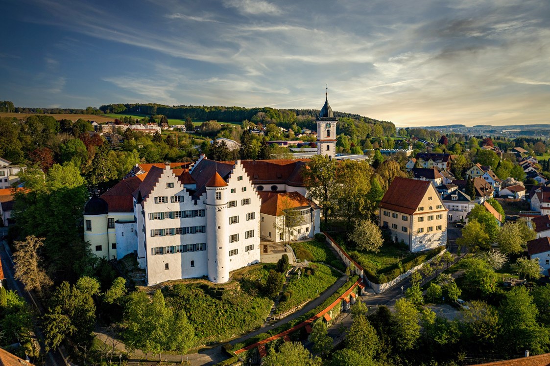 Ausflugsziel: Schloss Aulendorf mit Blick auf den Burgteil - Schloss Aulendorf