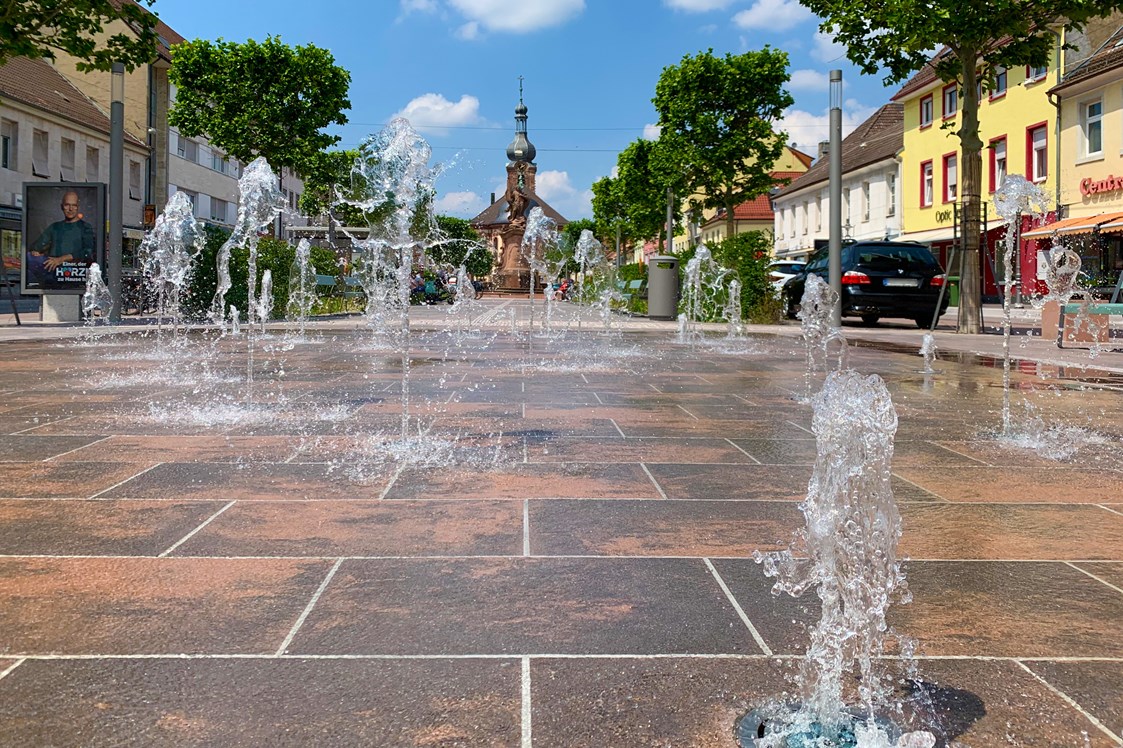 Ausflugsziel: Wasserspiel obere Kaiserstraße Rastatt
(Foto Stadt Rastatt) - Rastatt - Wochenmarkt