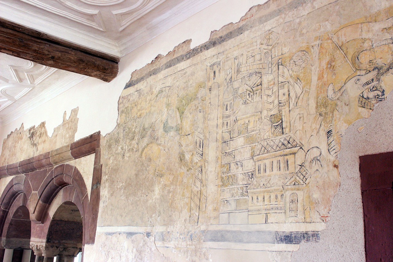 Burg und Burgpark Gamburg ob der Tauber Highlights at the destination Knight's Hall with Barbarossa frescoes