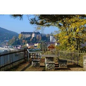 Ausflugsziel: Ausblick Kalvarienberg Herbst
 - Panoramablick Grein Kalvarienberg