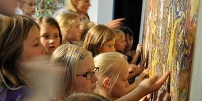 Ausflug mit Kindern - Zwettl-Niederösterreich - Das Kunstmuseum Waldviertel ist ein Erlebnis für die ganze Familie. Tauchen Sie ein in eine Welt der Kreativität, Natur und Kunst zum Angreifen. - Das Kunstmuseum Waldviertel