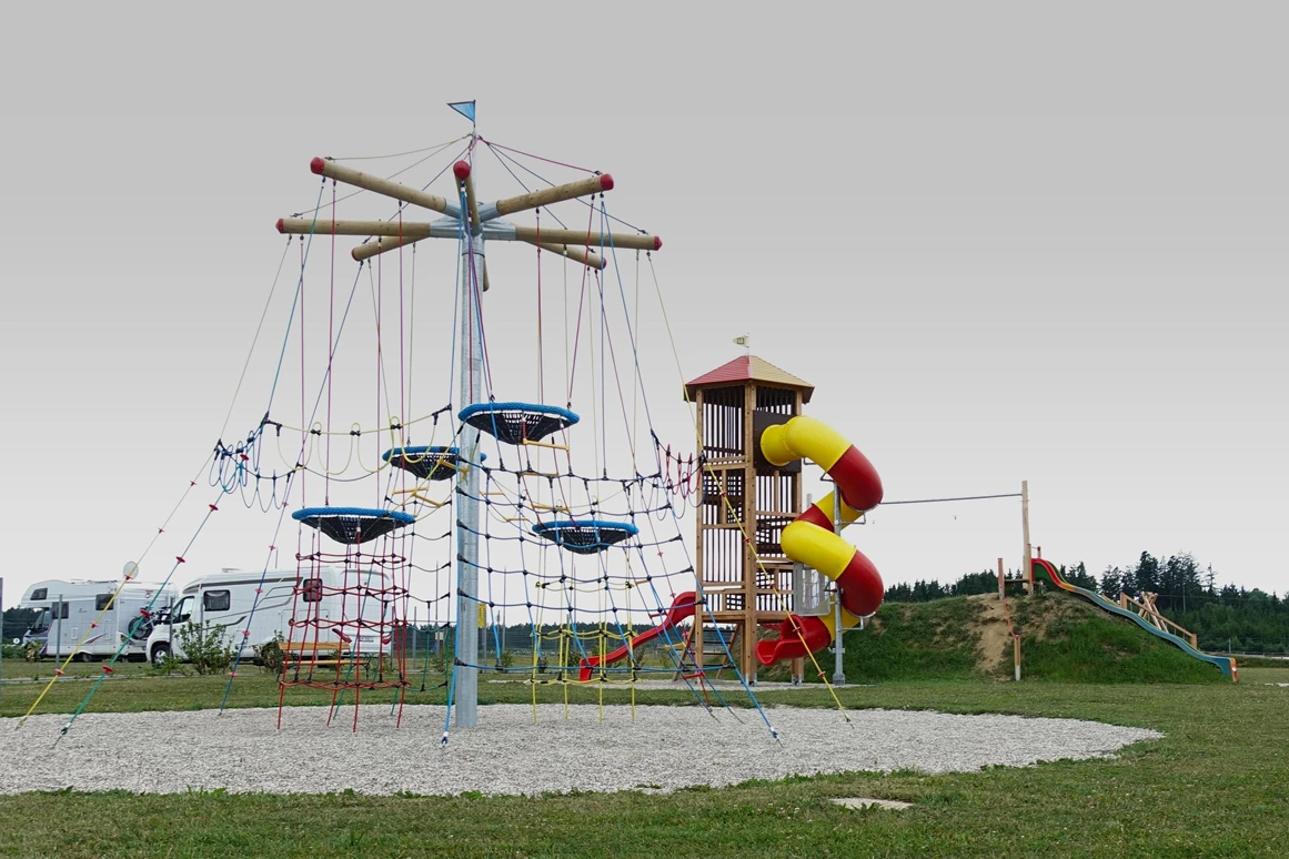 Ausflugsziel: Kinderparadies Wirtshaus zur Minidampfbahn