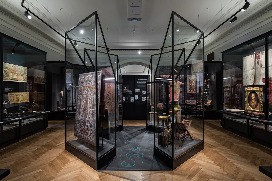 Ausflugsziel: Saalansicht: 
Der Orient vor der Haustüre  - Weltmuseum Wien