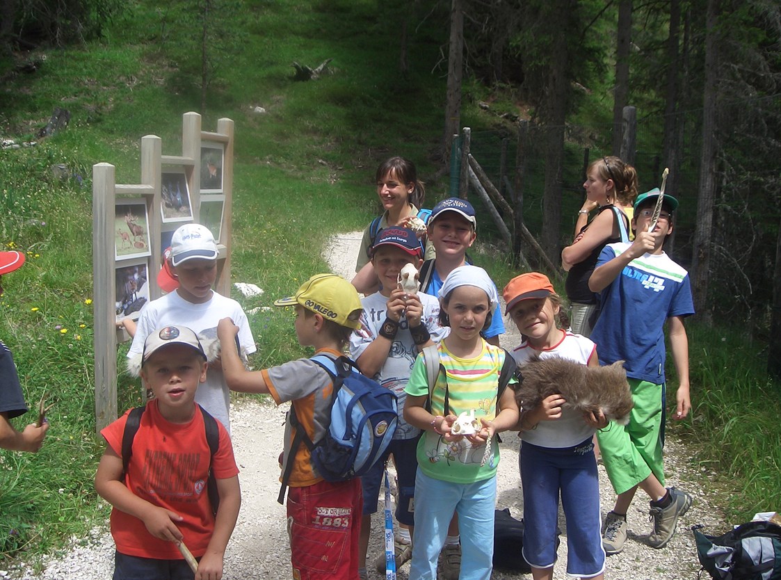 Ausflugsziel: Kinderveranstaltung am Naturerlebnisweg 
 - Naturparkhaus Puez-Geisler