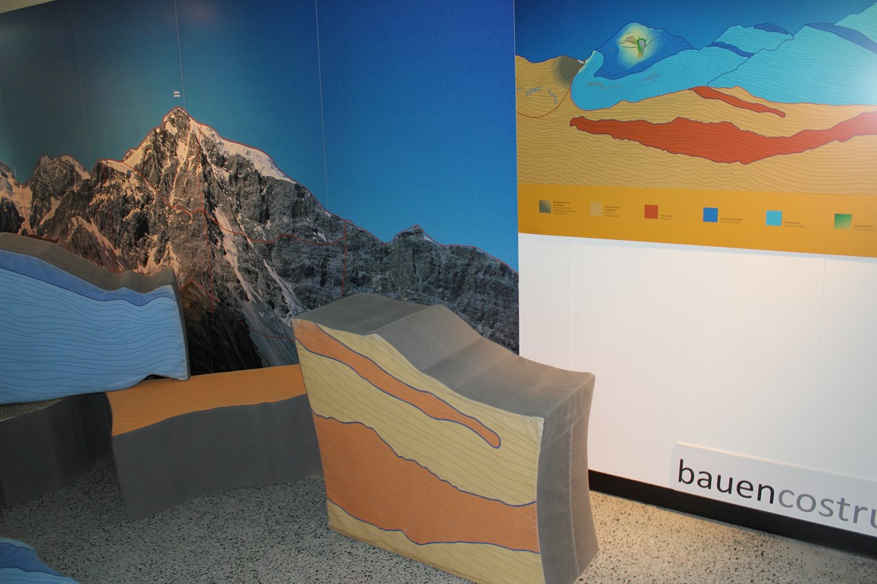 Nationalparkhaus naturatrafoi Highlights at the destination Giant rock puzzle to build