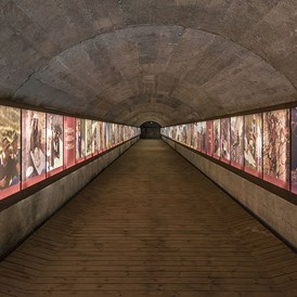 Ausflugsziel: Bildergalerie im Gampenbunker - Gampen Bunker