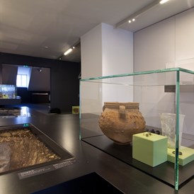 Ausflugsziel: römische Grabbeigaben - Museum Mansio Sebatum