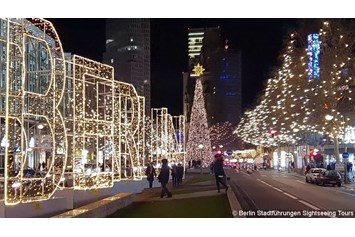 Ausflugsziel: Berliner Lichterfahrt im Advent  - Berlin Lichterfahrt mit Weihnachtsmarkt-Bummel