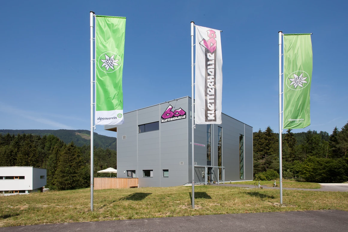 Ausflugsziel: Kletterhalle 6a,
Neudorf 6a - Kletterhalle 6a