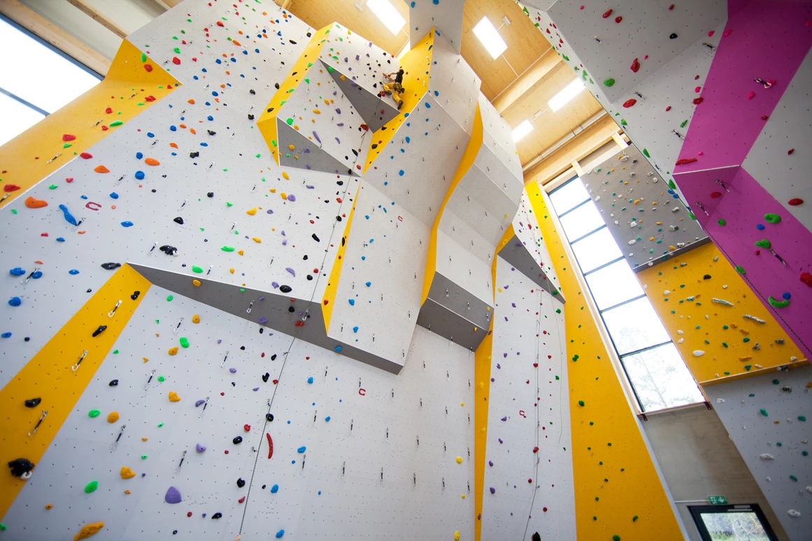 Ausflugsziel: Kletterhalle 6a