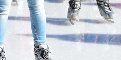 Ausflug mit Kindern - Partschins - Symbolbild für Ausflugsziel Meranarena: Eislaufplatz im Freien. Keine korrekte oder ähnliche Darstellung! - Meranarena: Eislaufplatz im Freien