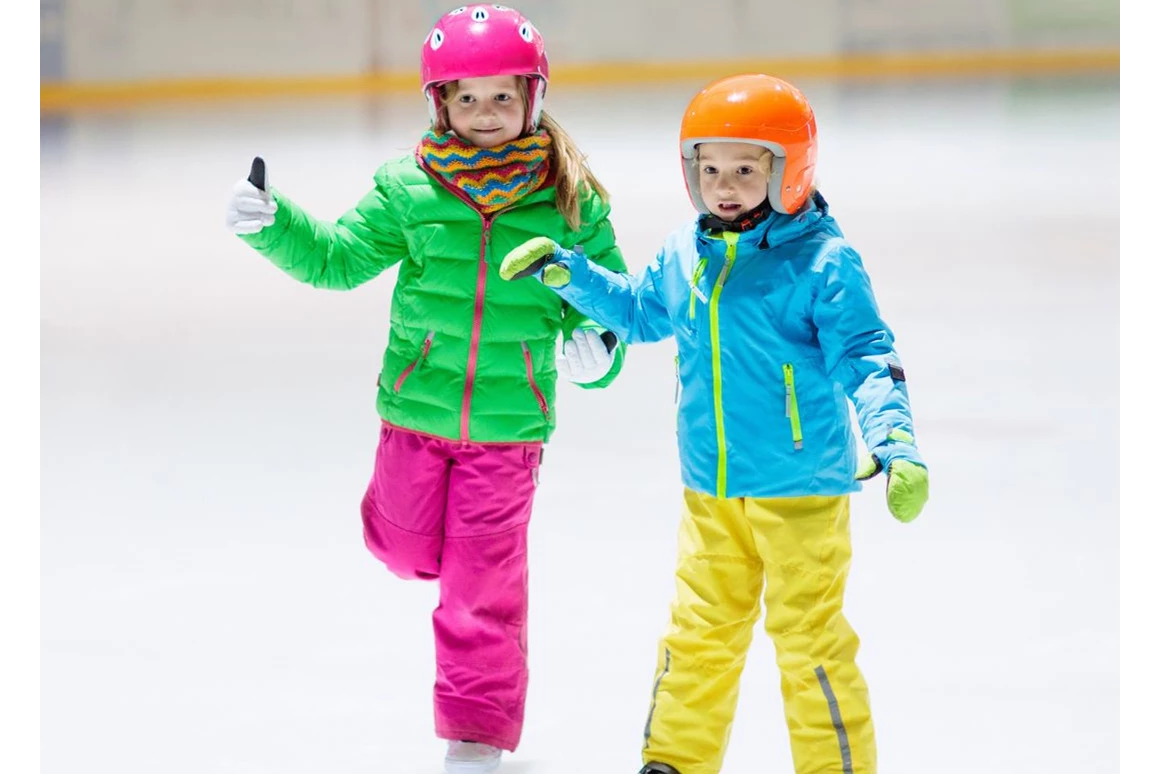 Ausflugsziel: Symbolbild für Ausflugsziel Eislaufplatz - Sportzone. Keine korrekte oder ähnlich Darstellung! - Eislaufplatz - Sportzone
